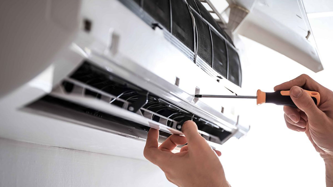 Quy trình vệ sinh máy lạnh chuyên nghiệp